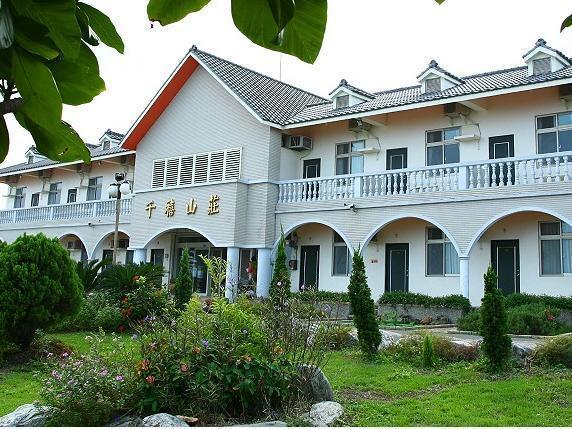 千禧山莊民宿 Fengbin Exterior photo